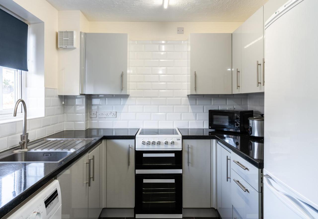 Modern 2 Bed House- Free Parking And Close To The Centre 브리스틀 외부 사진