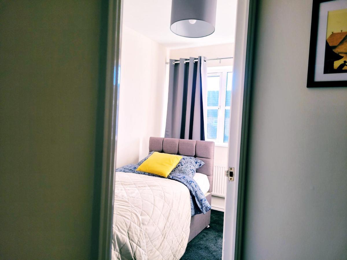 Modern 2 Bed House- Free Parking And Close To The Centre 브리스틀 외부 사진