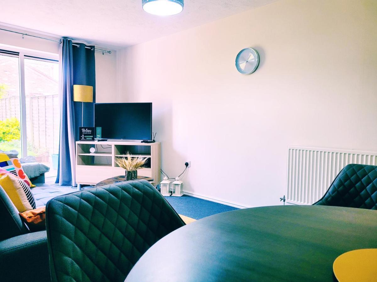 Modern 2 Bed House- Free Parking And Close To The Centre 브리스틀 외부 사진