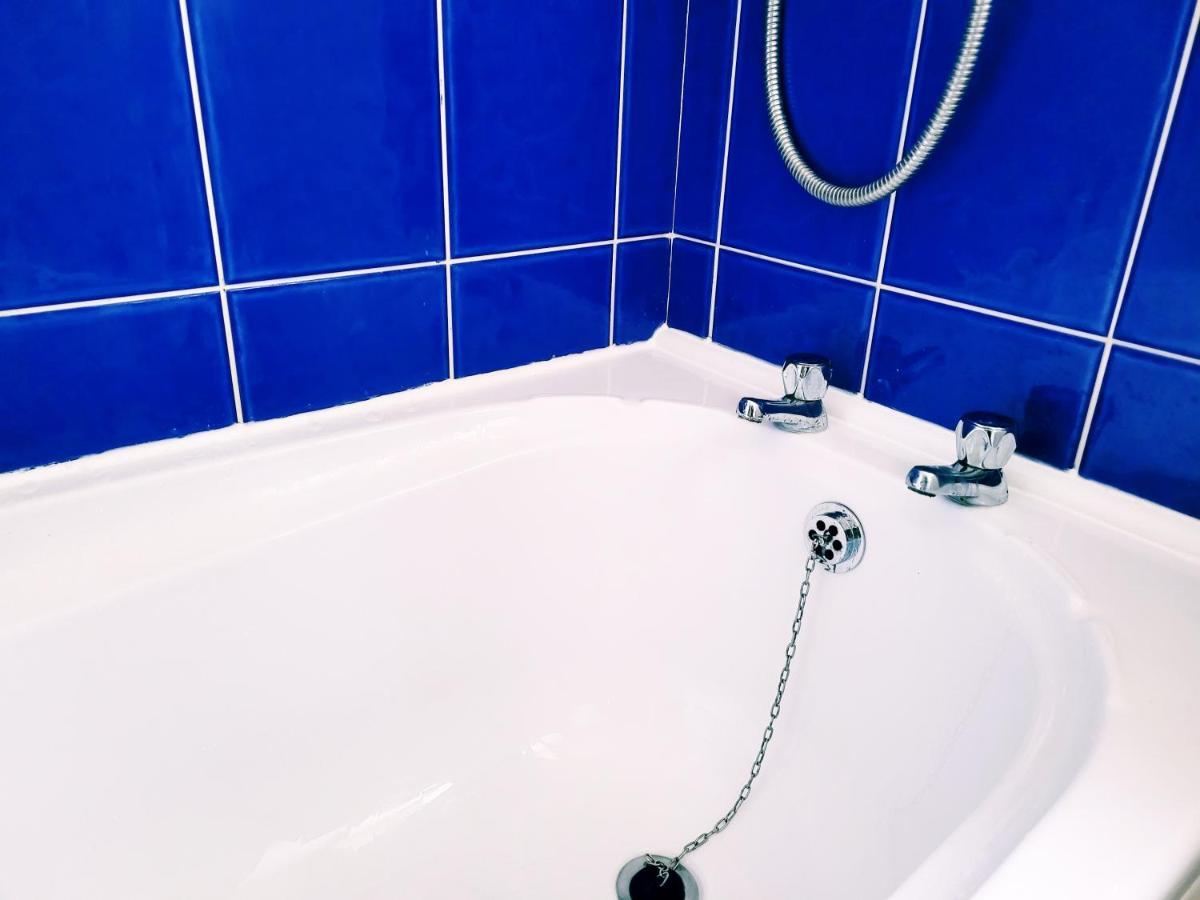 Modern 2 Bed House- Free Parking And Close To The Centre 브리스틀 외부 사진